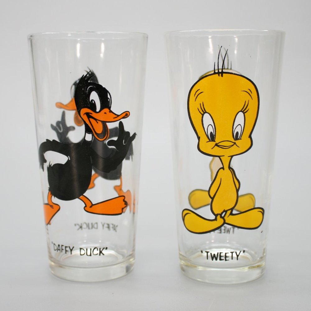 Vintage 1973 Tweety Bird Daffy Duck Looney Tunes Pepsi Warner Brothers Glasses
